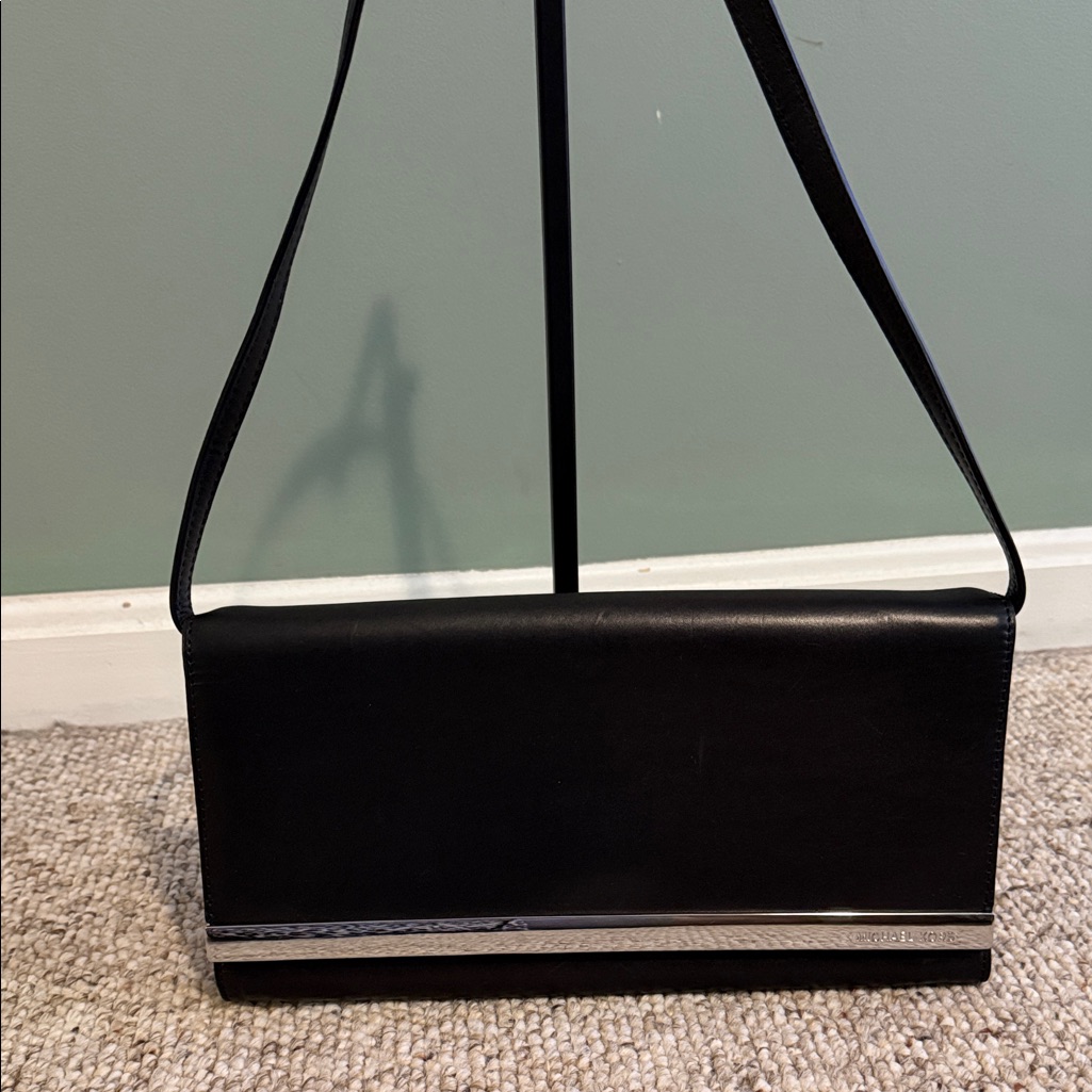 Michael Kors Black Leather Tilda Convertible Clutch/ Black Shoulder Bag